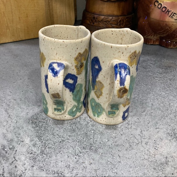 Artisan Handmade mugs set of 2 - Picture 7 of 8